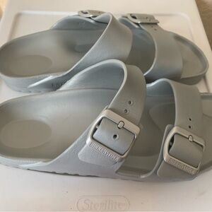 Birkenstock Women’s Arizona EVA Slip on rubber sandals size 40